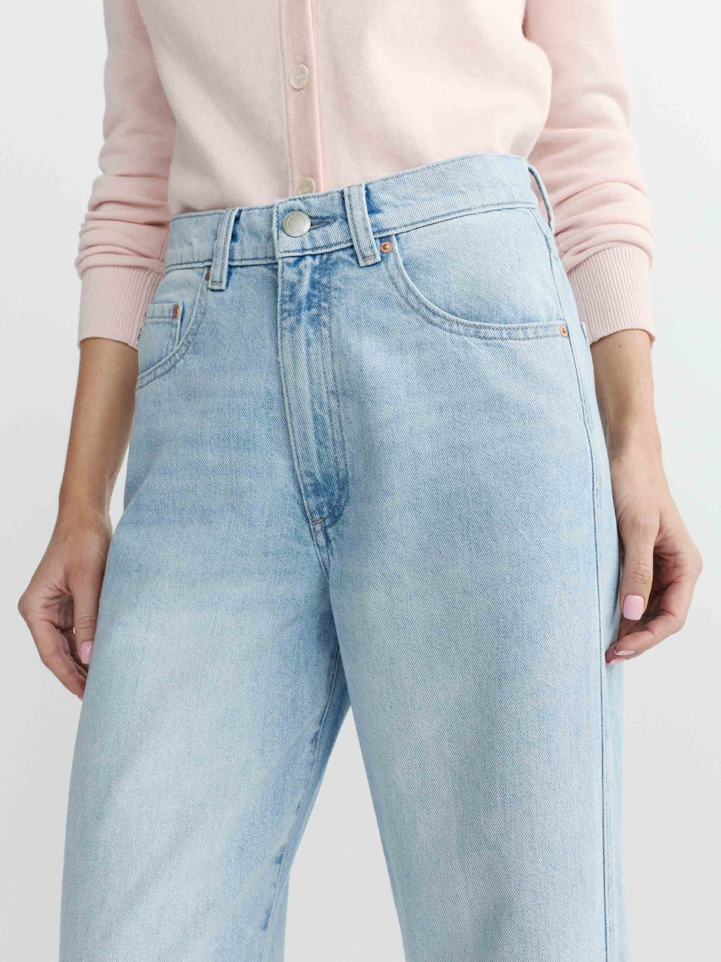Taylor Relaxed Barrel Jeans