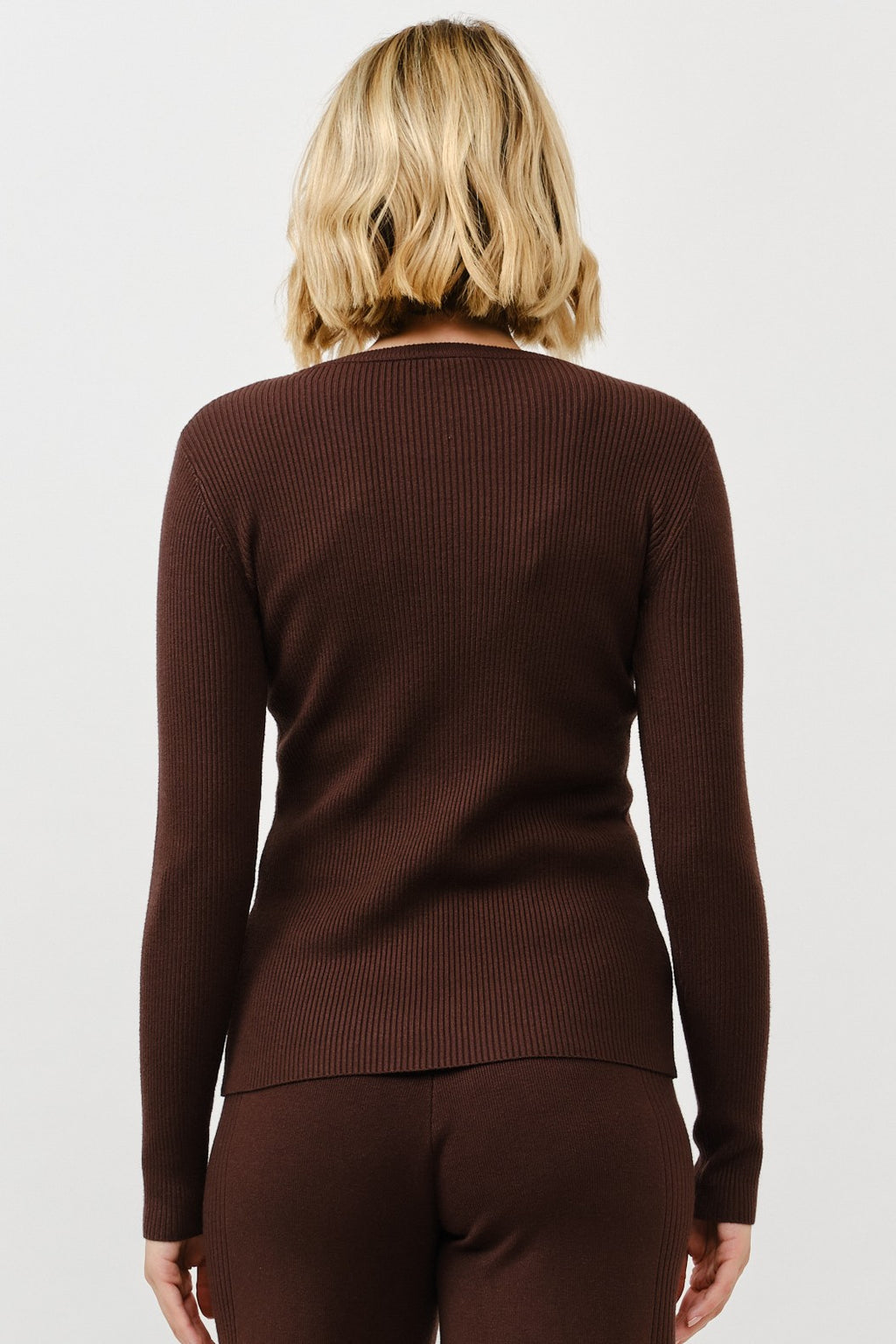 Alani Ribbed Crewneck Sweater- Brown