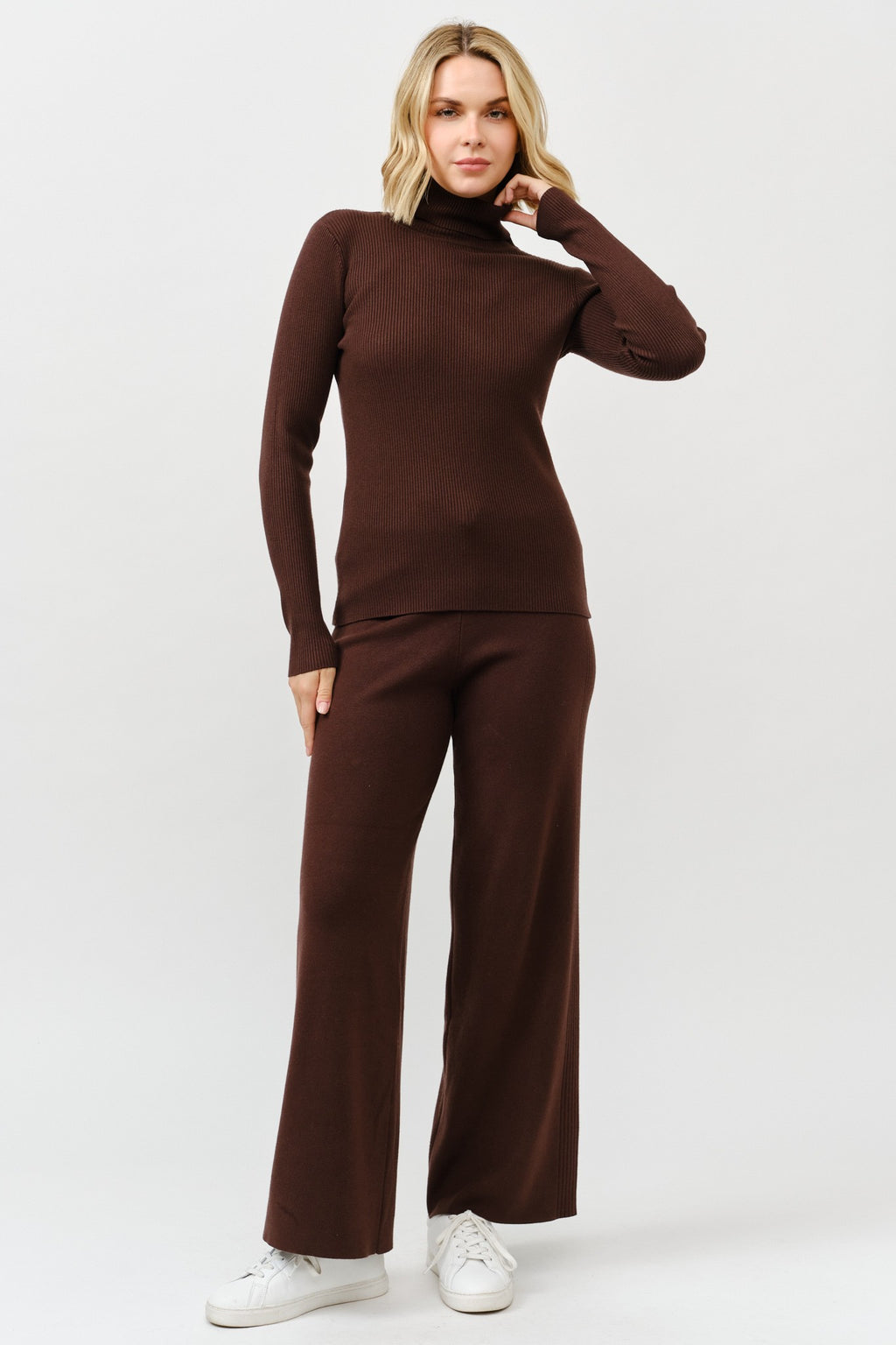 Gracie Turtleneck Sweater- Brown