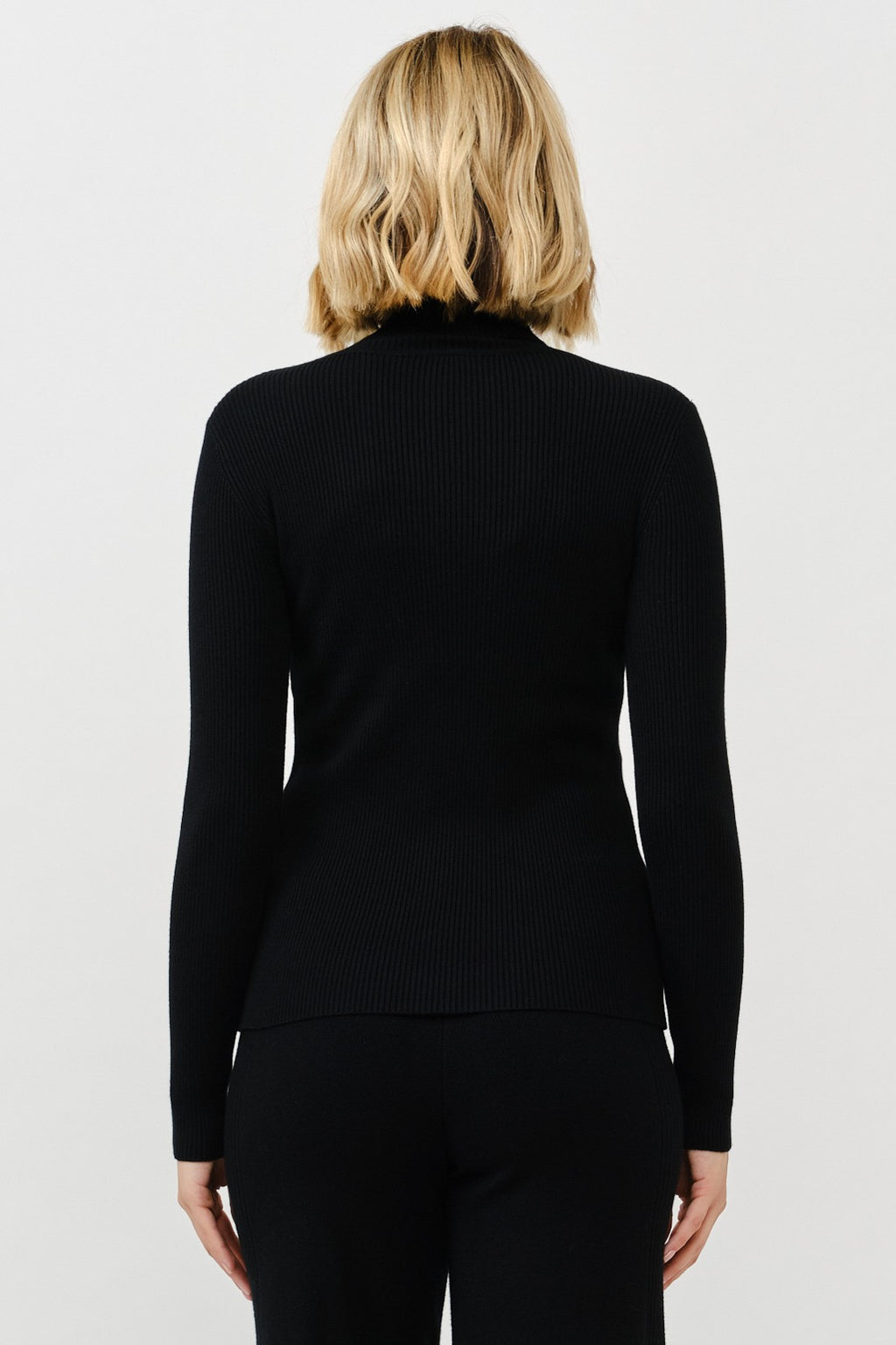 Gracie Turtleneck Sweater- Black