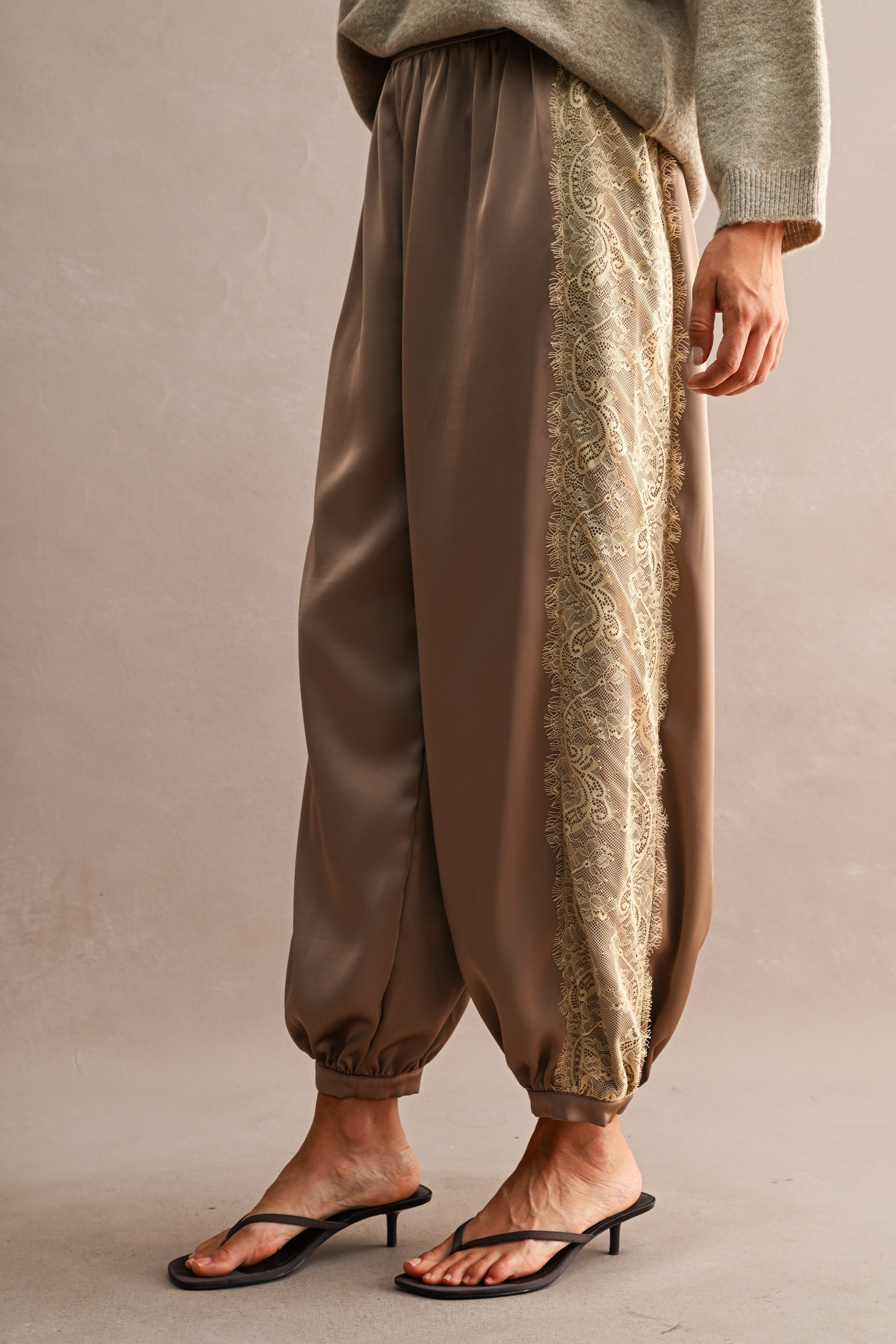 Silk Lace Balloon Pant