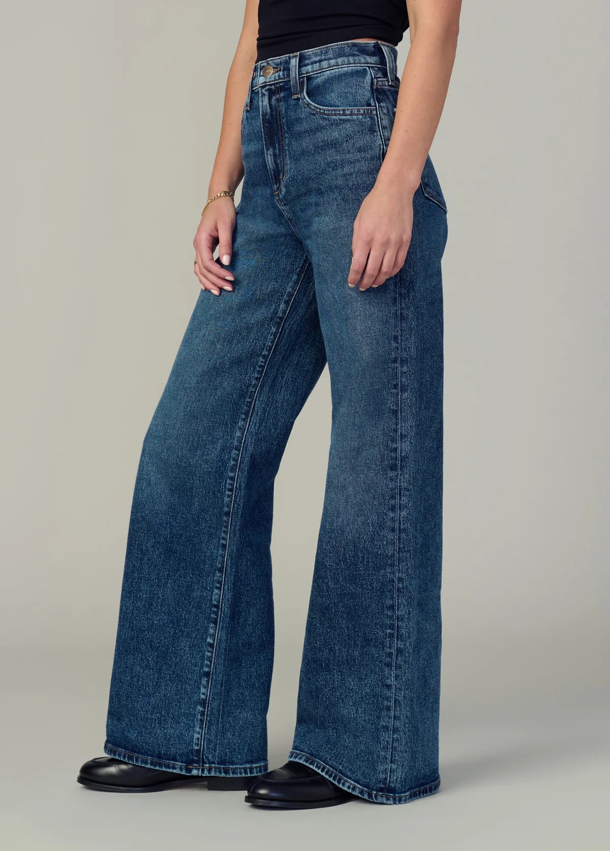 The Mia Petite High Rise