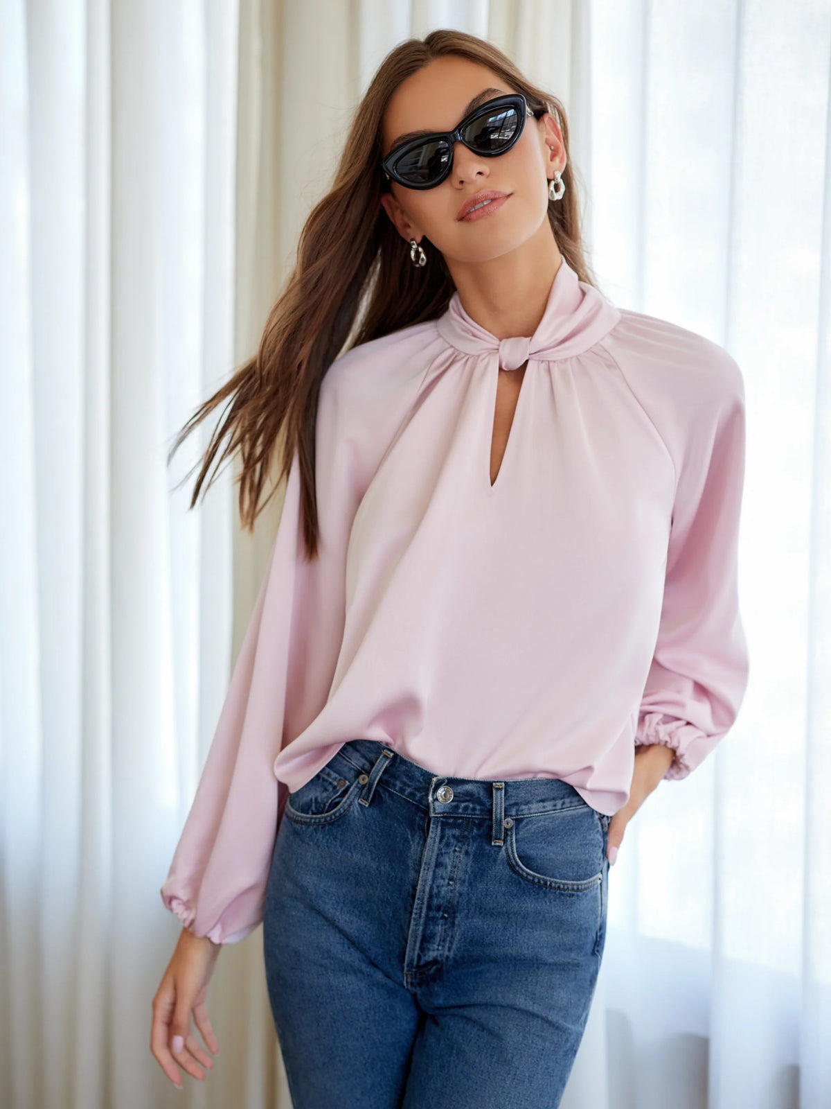 Alana Keyhole Top