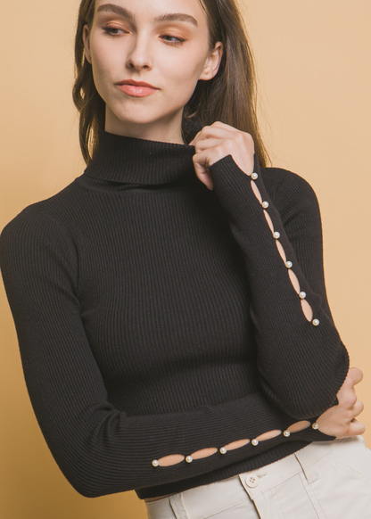 Georgia Pearl Sleeve turtleneck