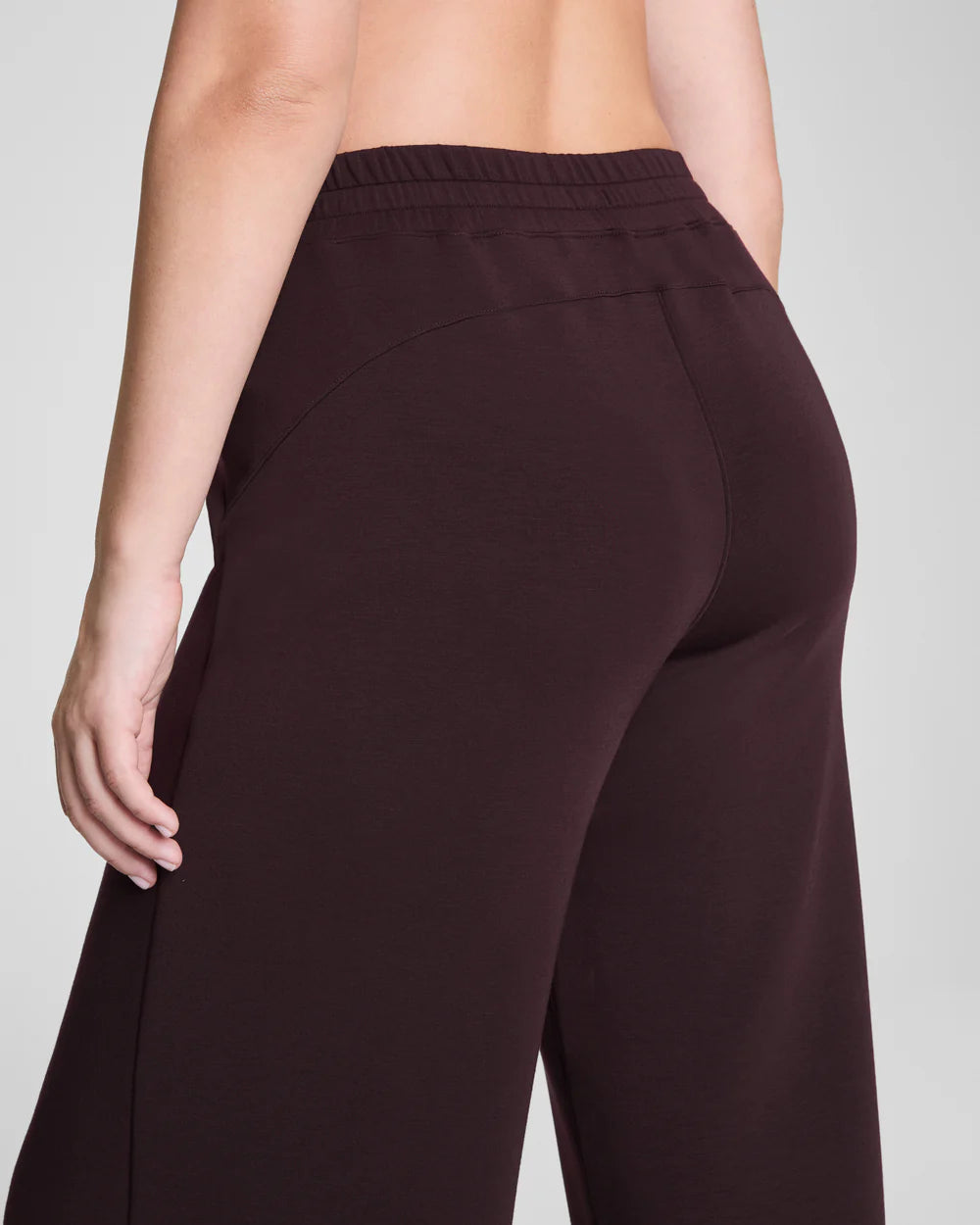 Air Essentials Wide Leg Pant