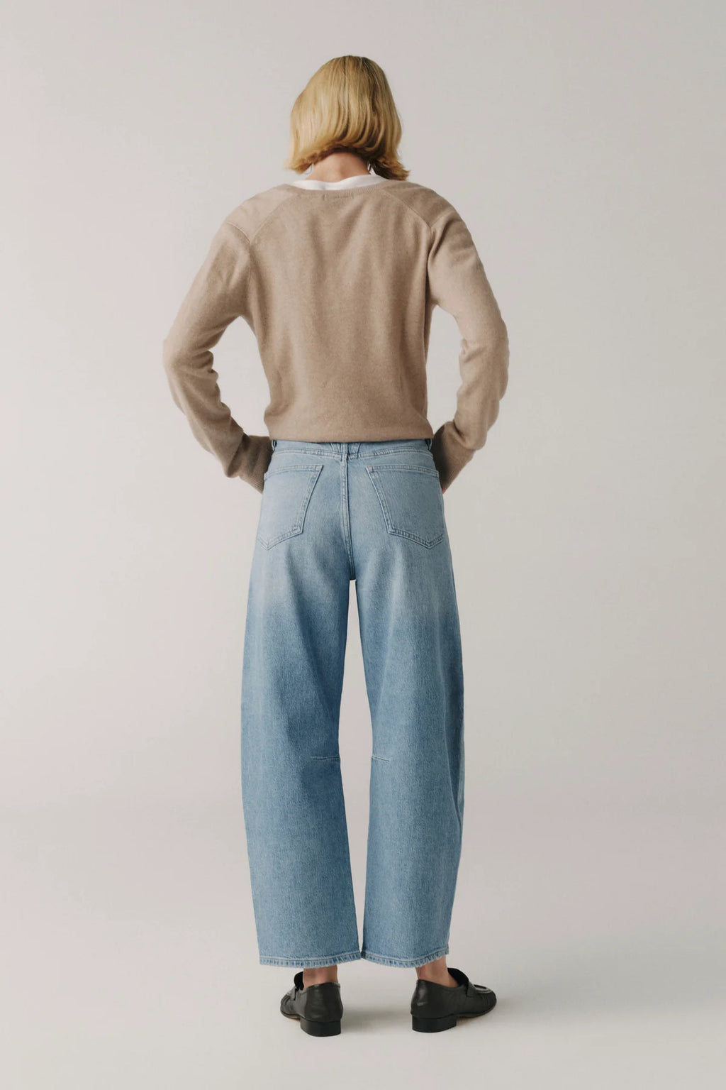 BNA Soft Curve Barrel Jeans - Clothes Horse