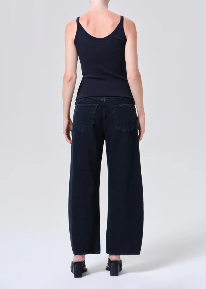 Low Curve Crop Jean