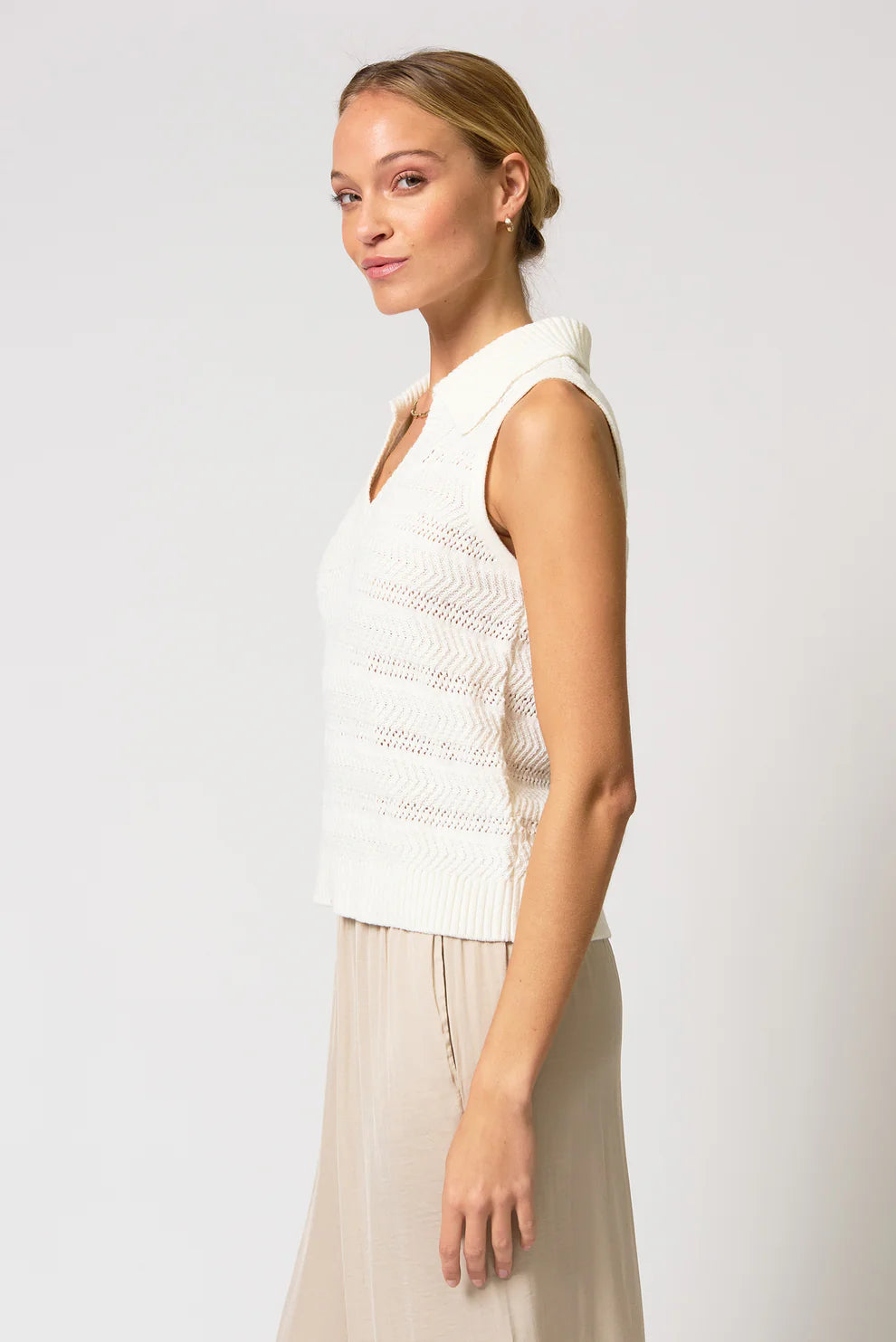 Avery Pointelle Johnny Collar