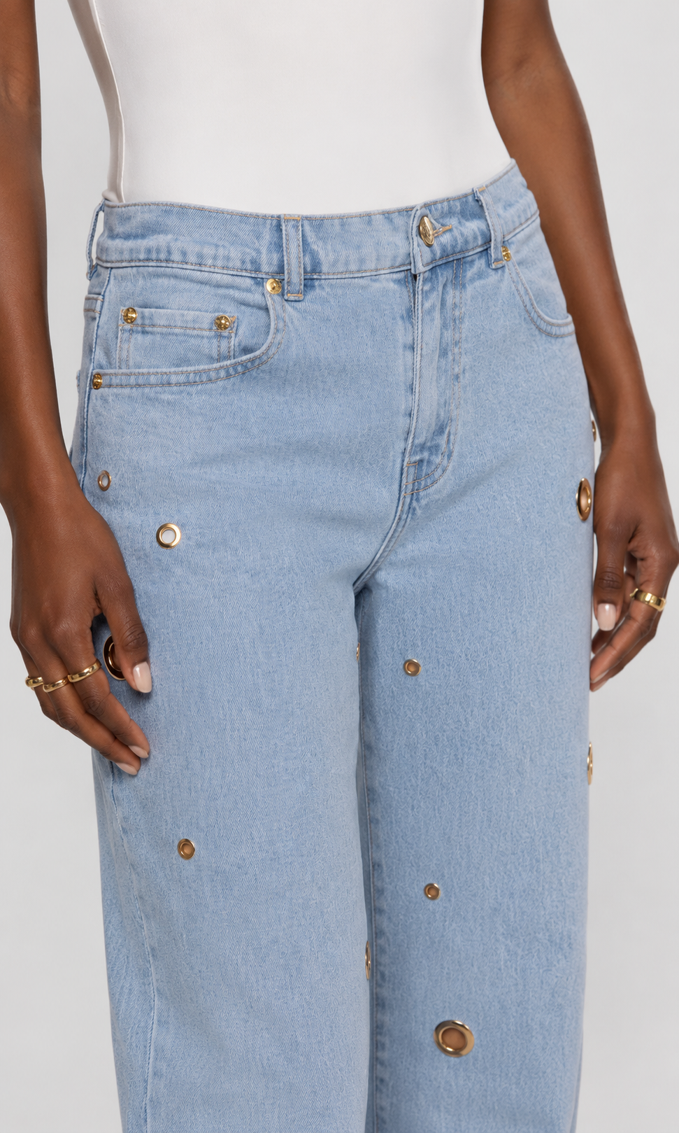 Quincey Grommet Barrel Jeans