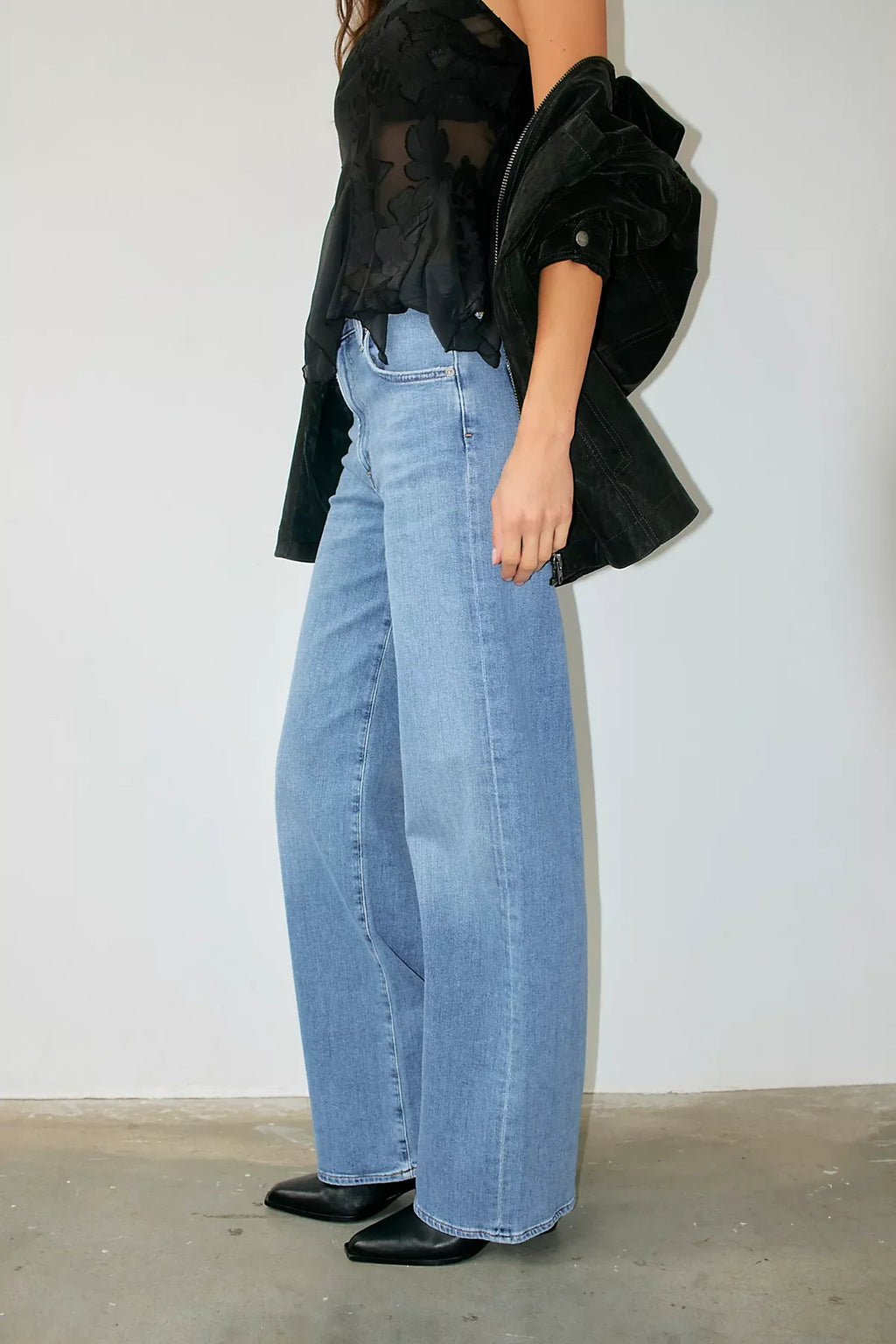 Annina Straight Leg Jeans 30in - Clothes Horse