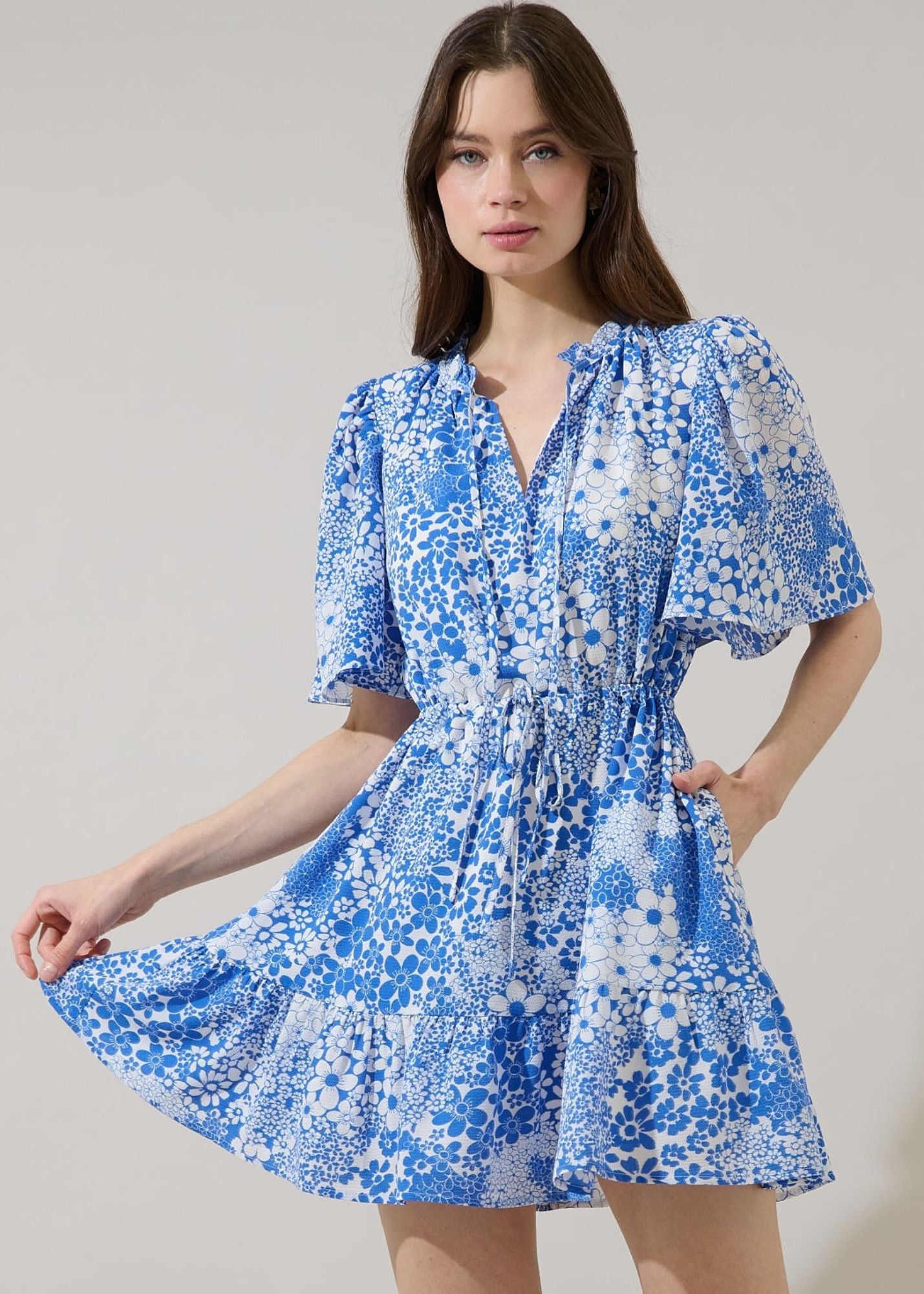 Meila Shift Mini Dress Serra Floral - Clothes Horse