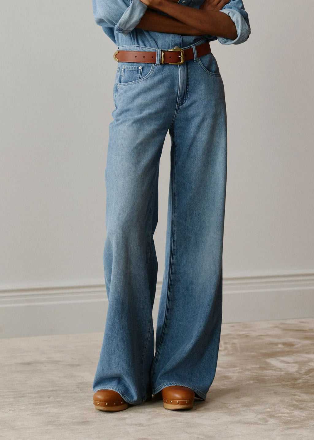 Alex Baggy Wide Leg Low Rise Jeans