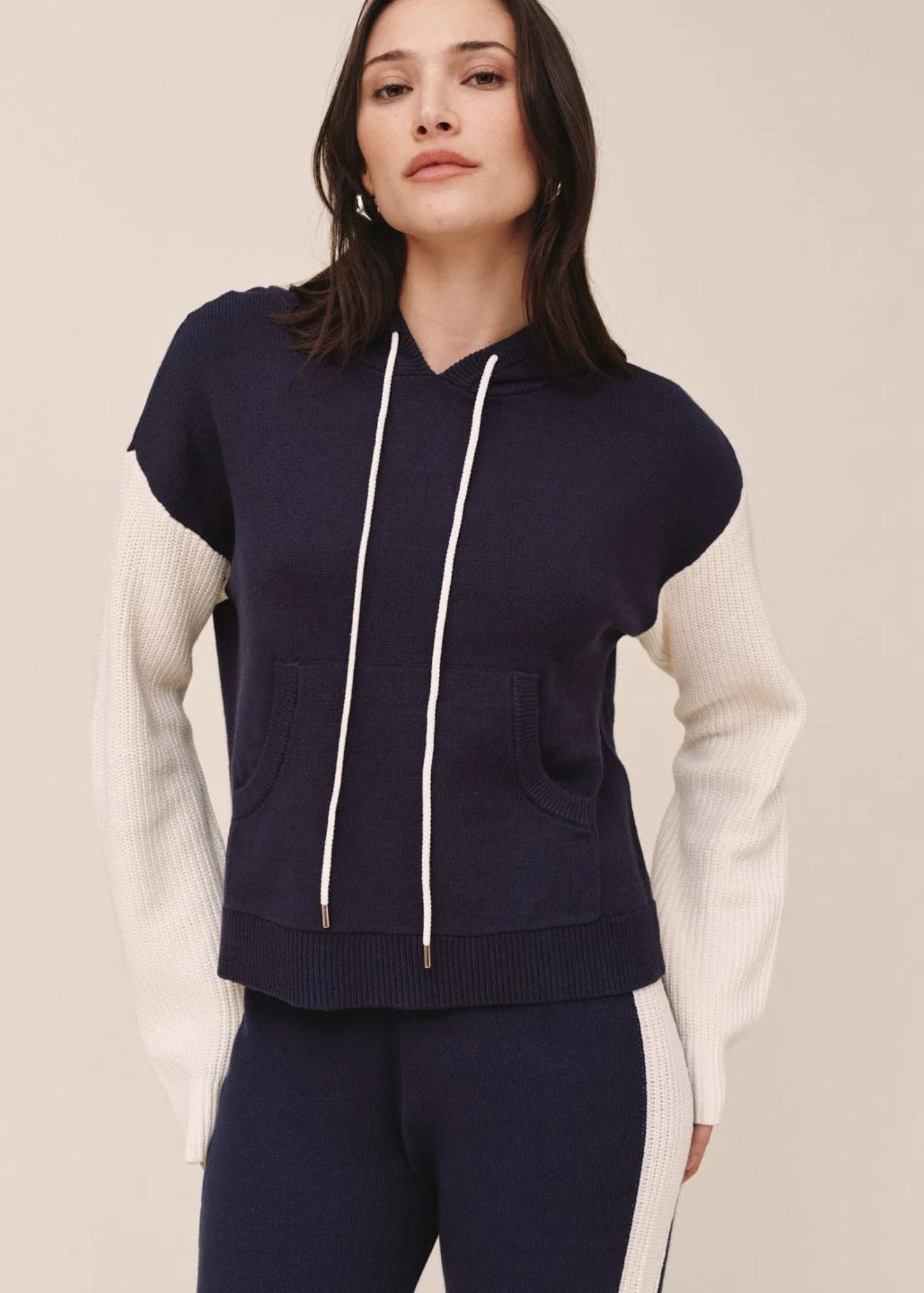 Contrast Hoodie