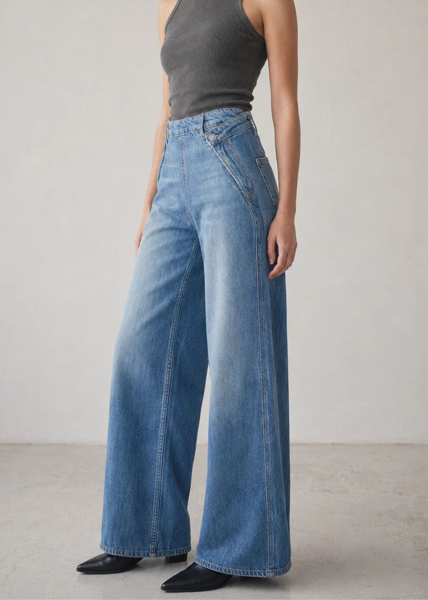 Dina High Waisted Wide