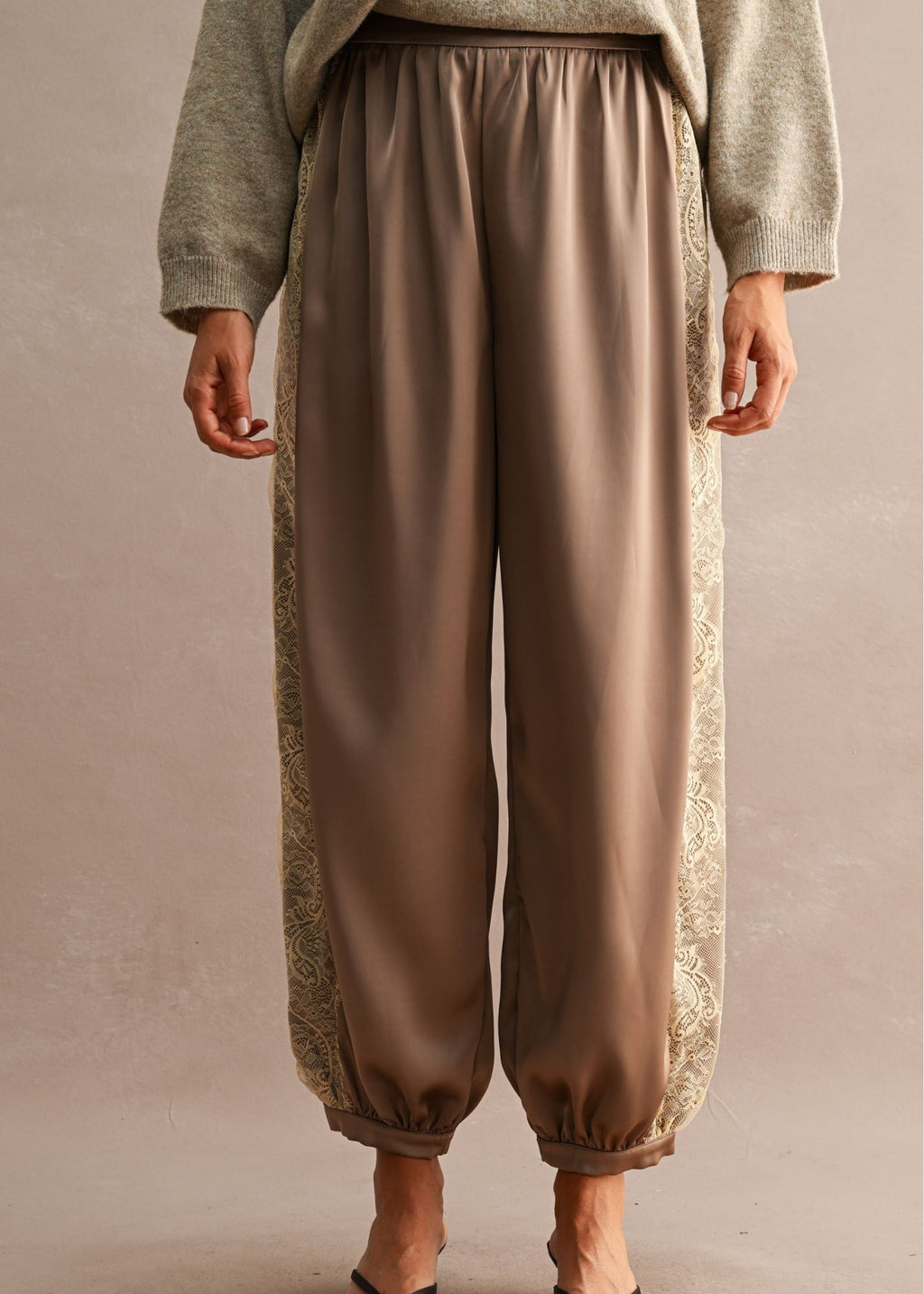 Silk Lace Balloon Pant
