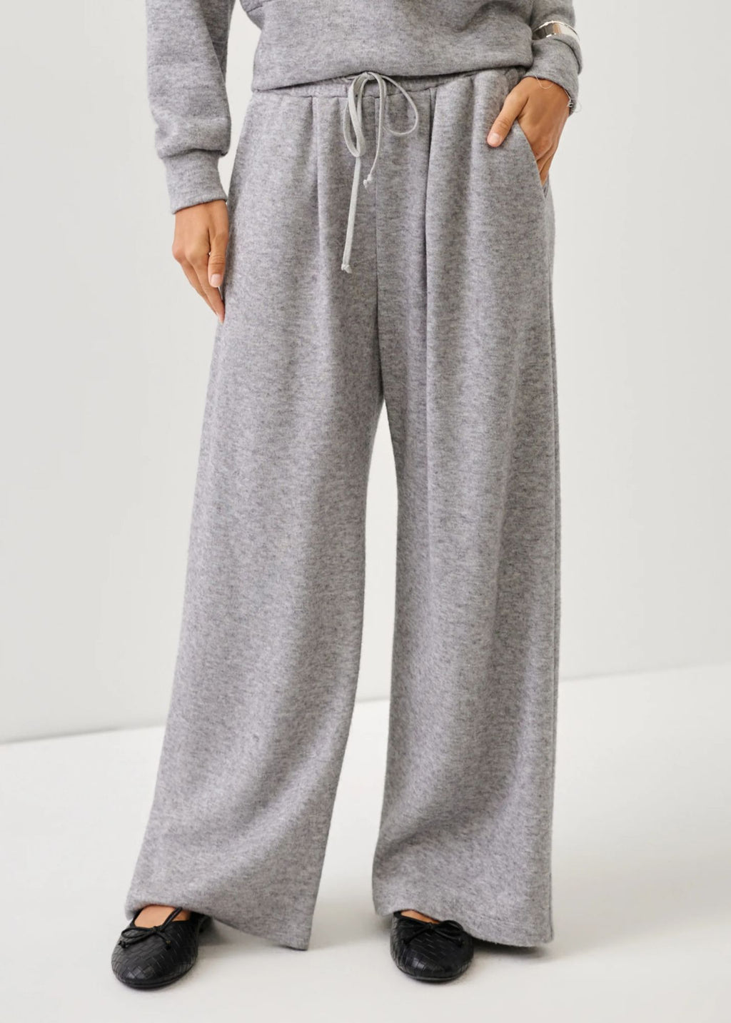 Jenny Pleated Sweatpants