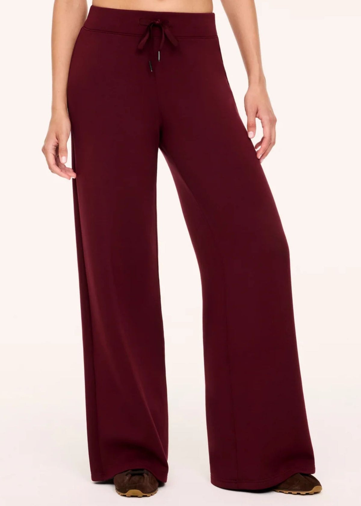 Air Essentials Wide Leg Pant