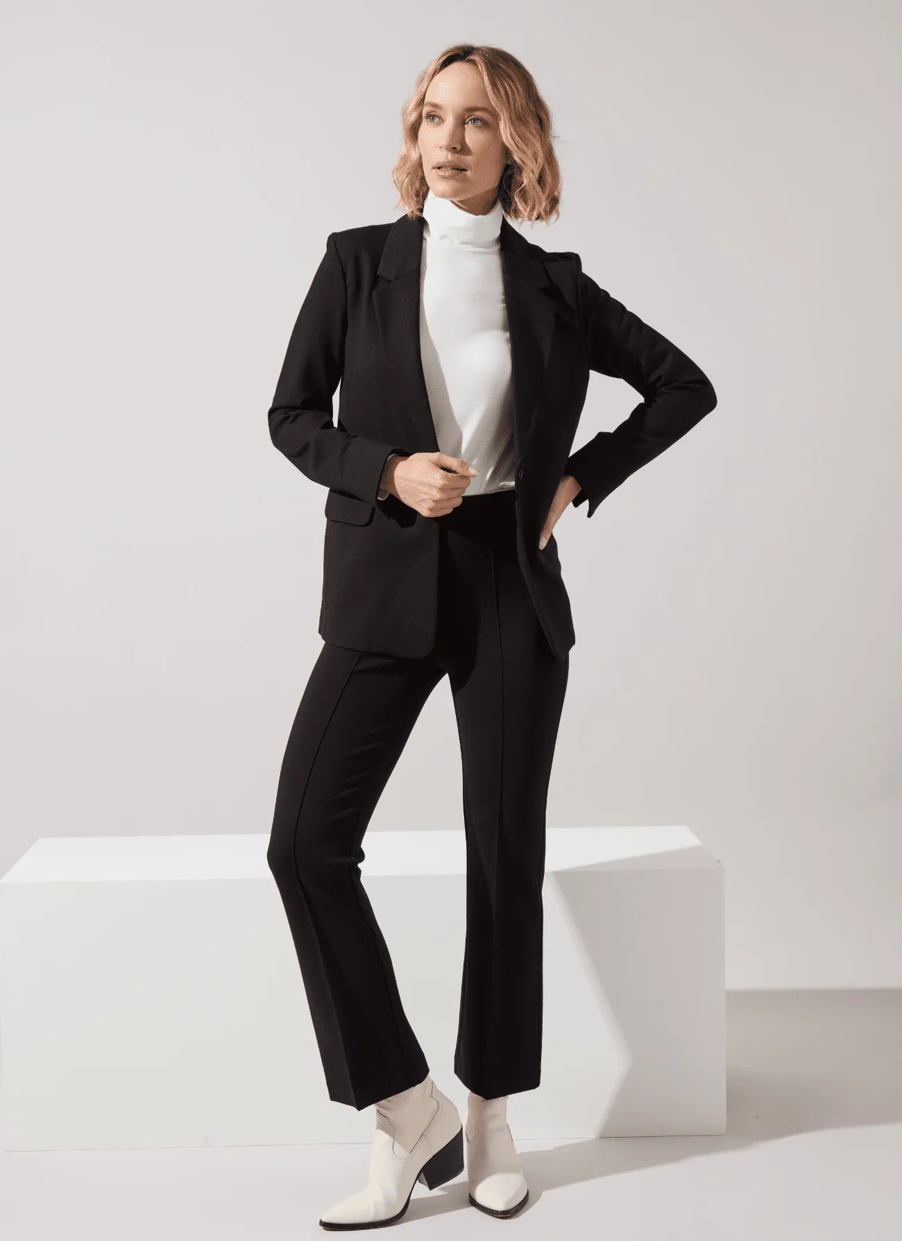 Essential Ponte Blazer
