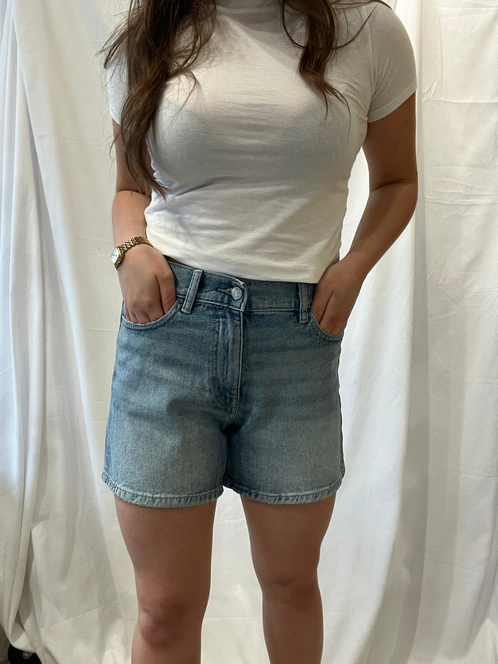 VVI Relaxed Jean Short - Clothes Horse