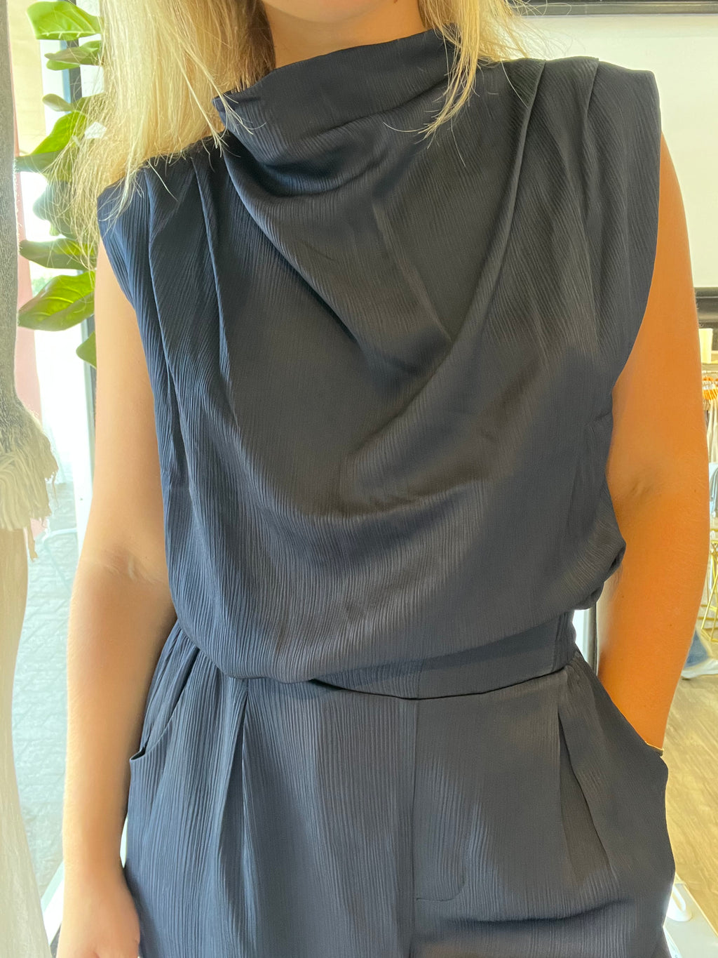 Beckette Micro Pliss Top