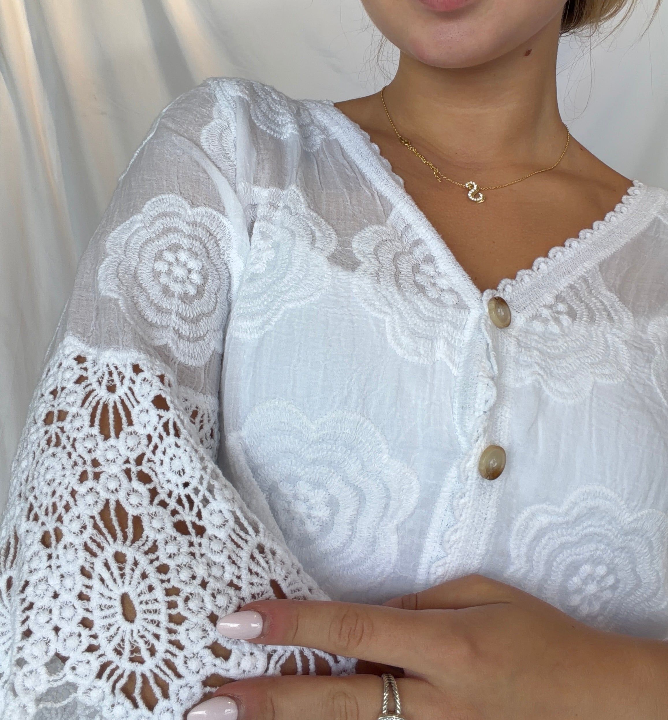 Lacee Cardi