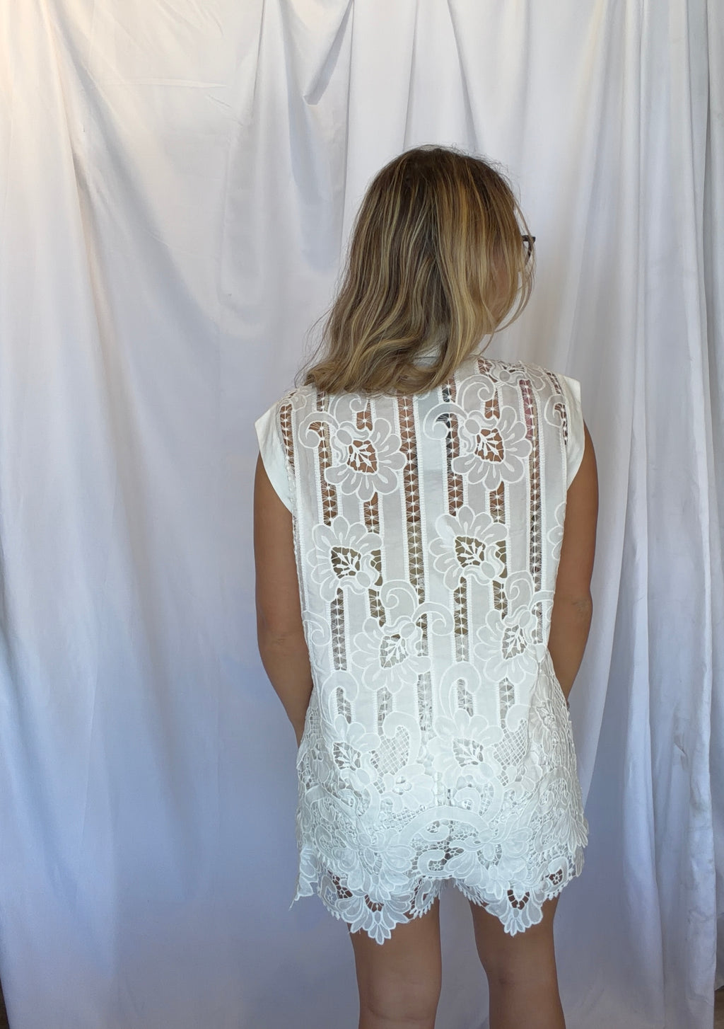 Holly Eyelet Set