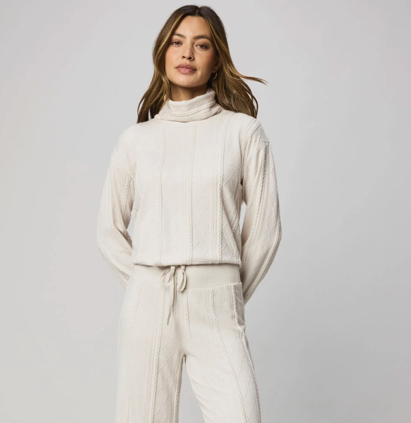 Cable Lounge Turtleneck Top