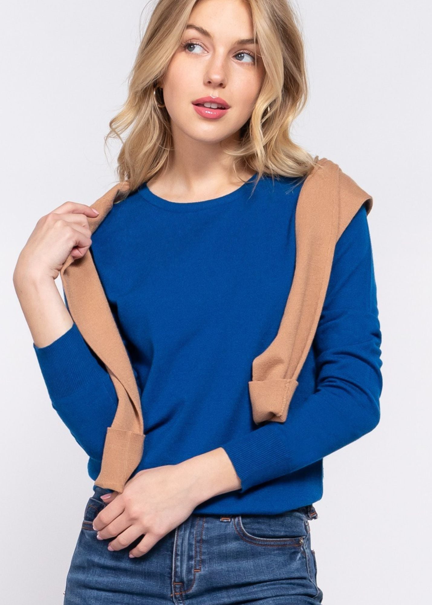 Della Long Sleeve Sweater