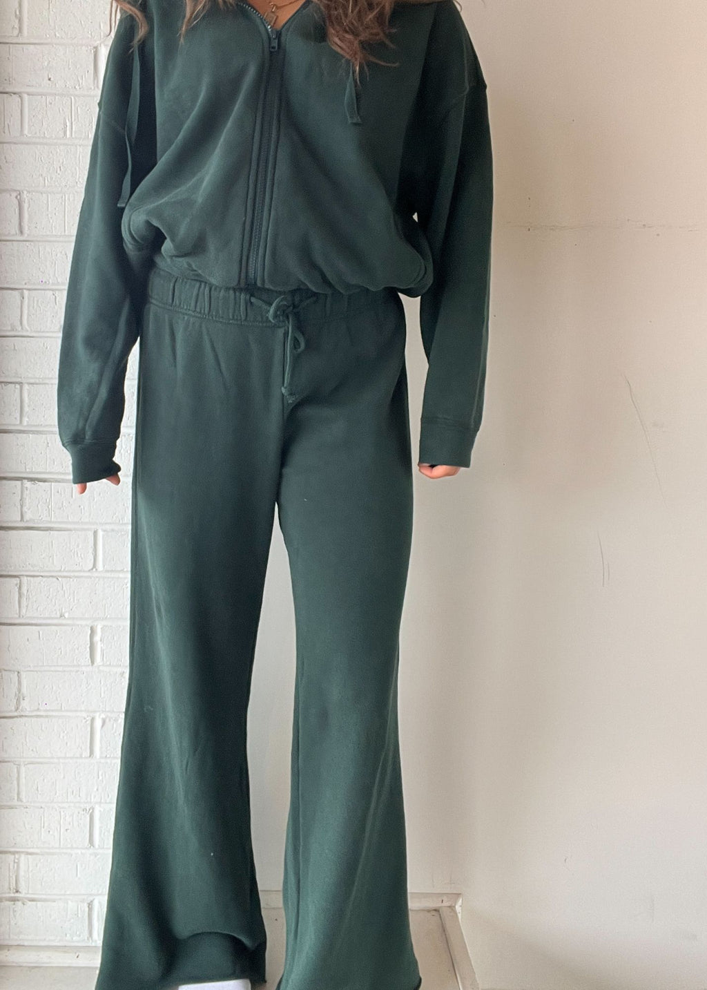 Wide Leg Drawstring Sweatpant