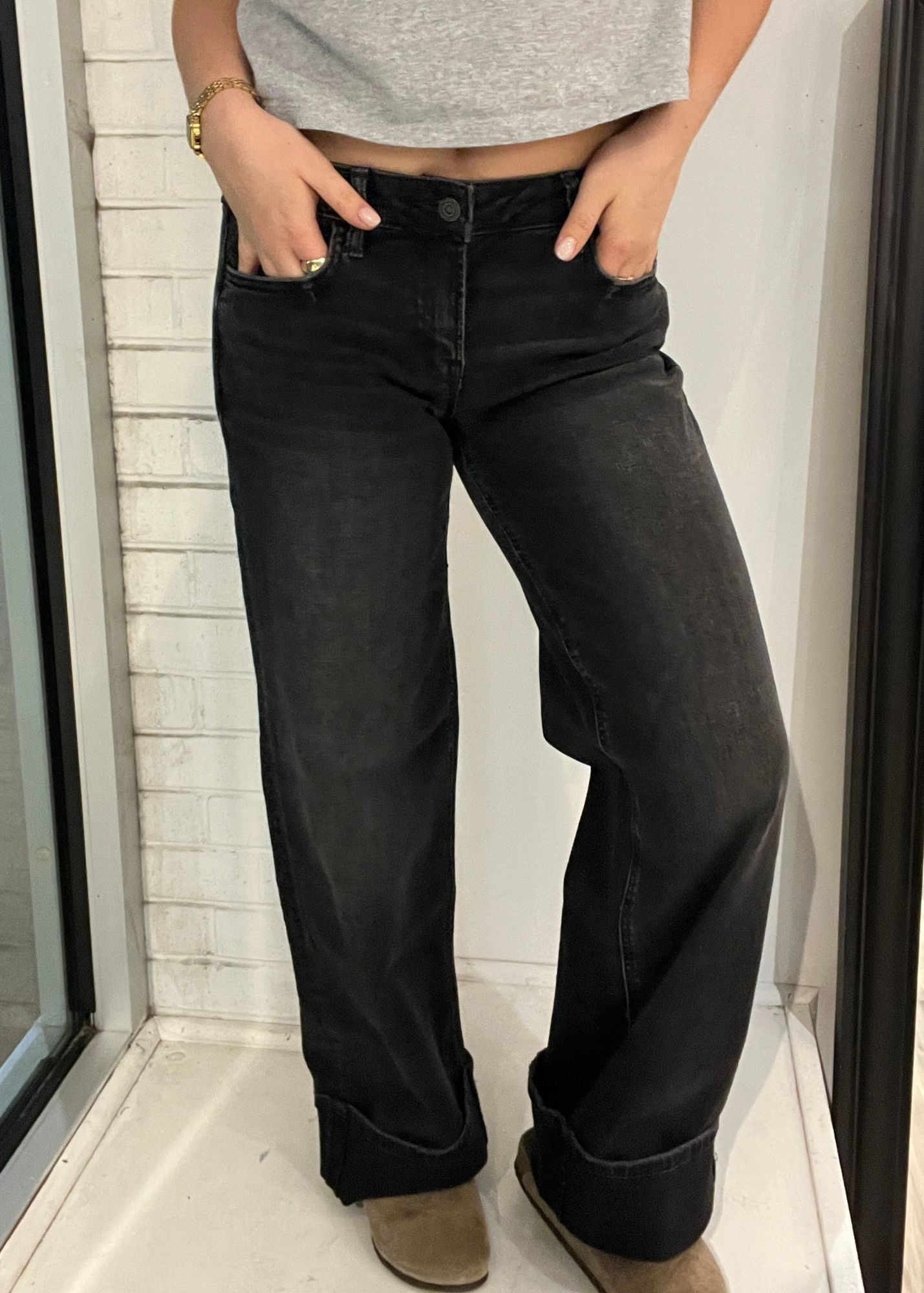 Low Rise Baggy Jeans