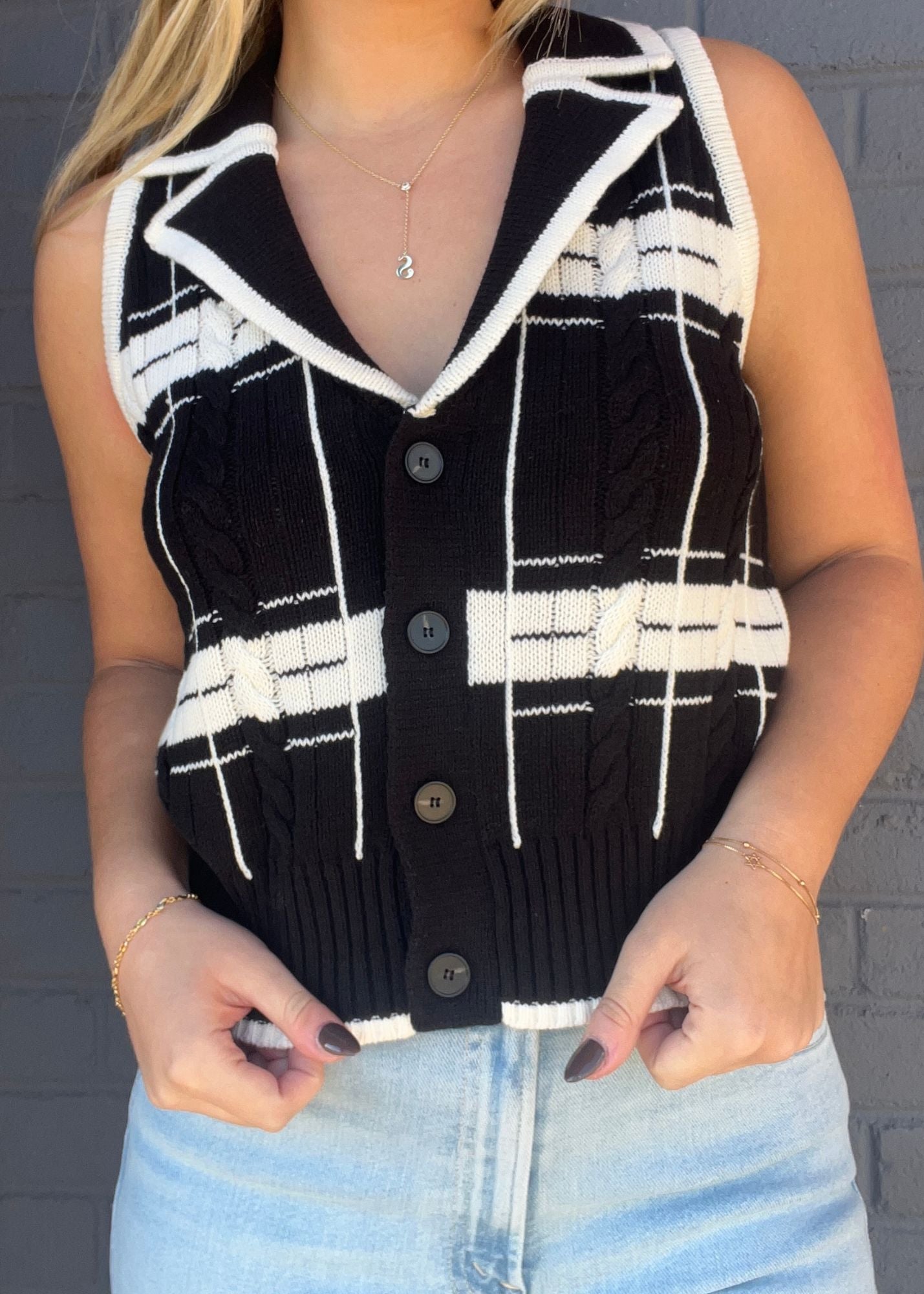 Eden Specialty Stitch Sleeveless Vest