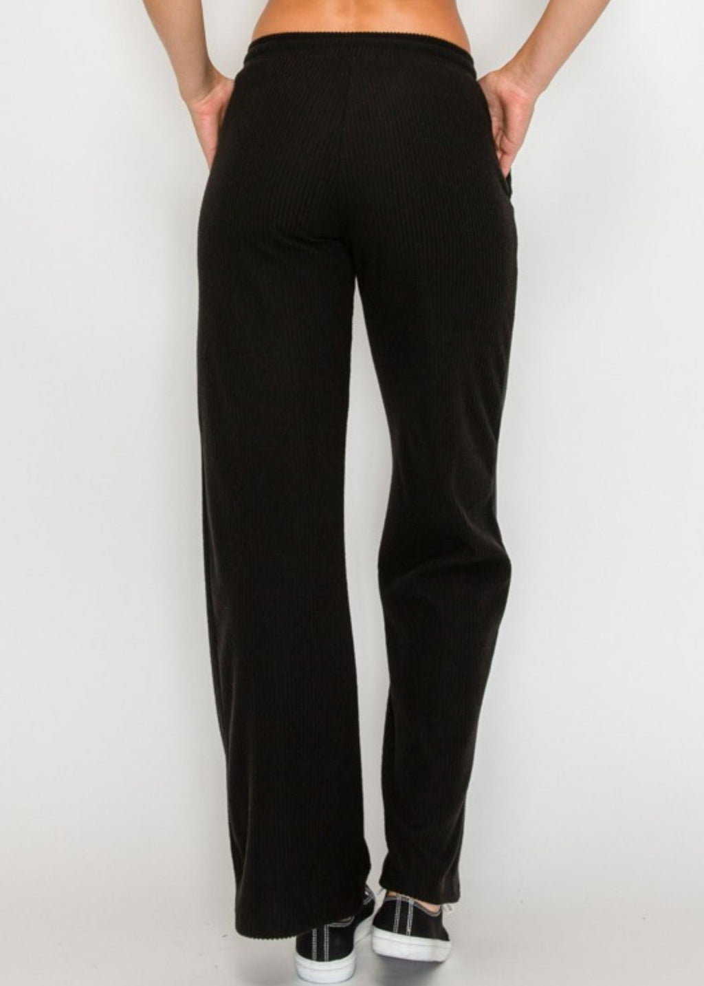 Rachelle Ribbed Straight Leg Sweatpant