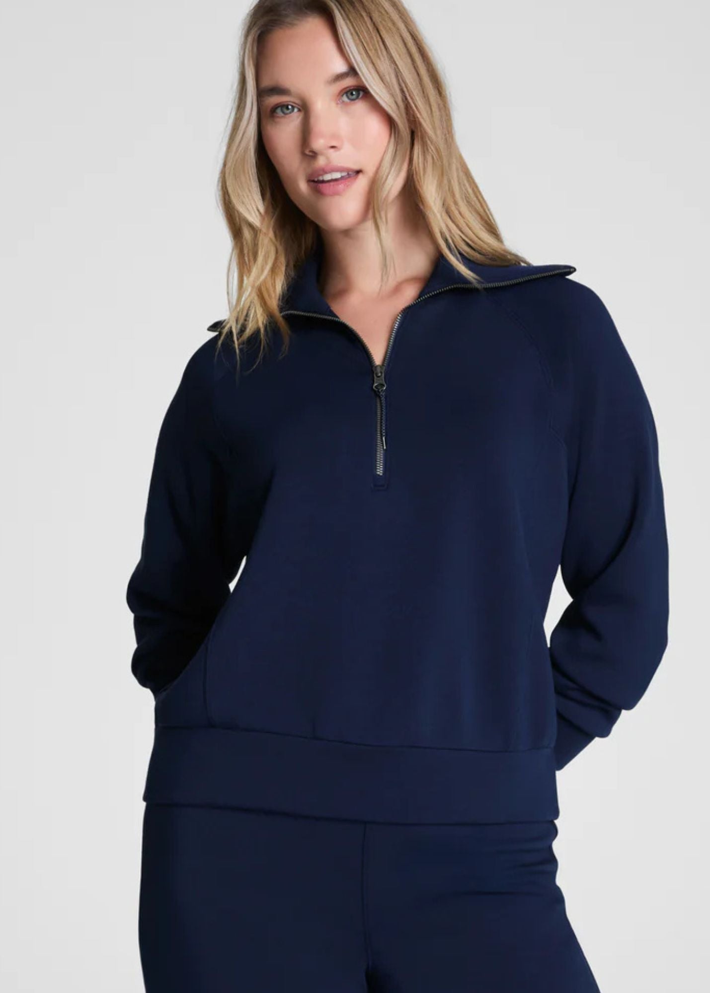 Air Essential Half Zip