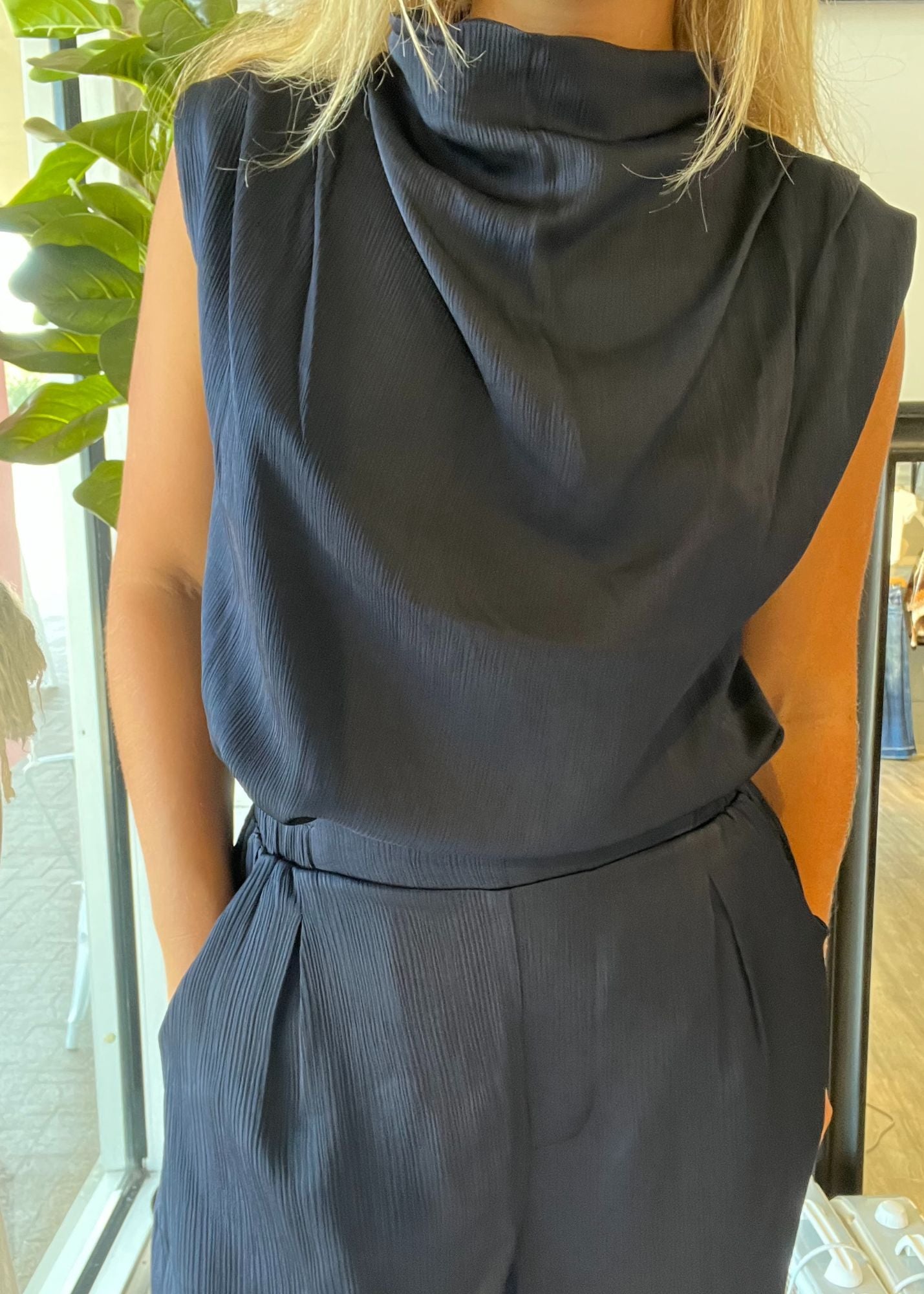 Beckette Micro Pliss Top