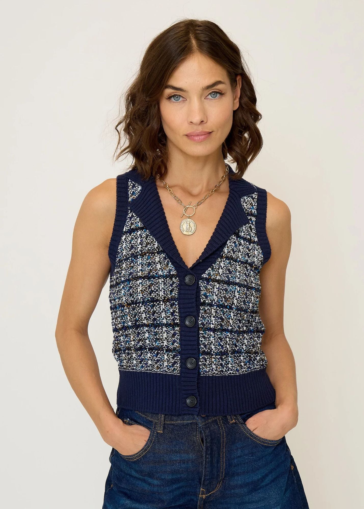 Dylan Sleeveless Vest