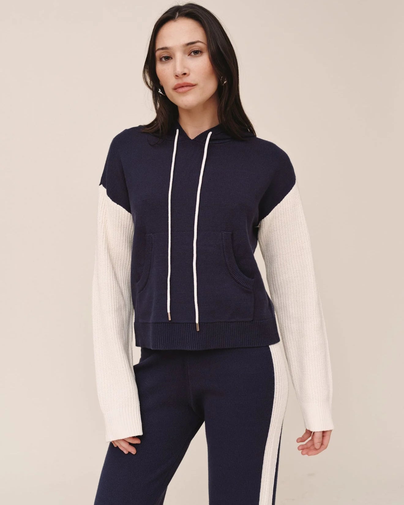 Contrast Hoodie