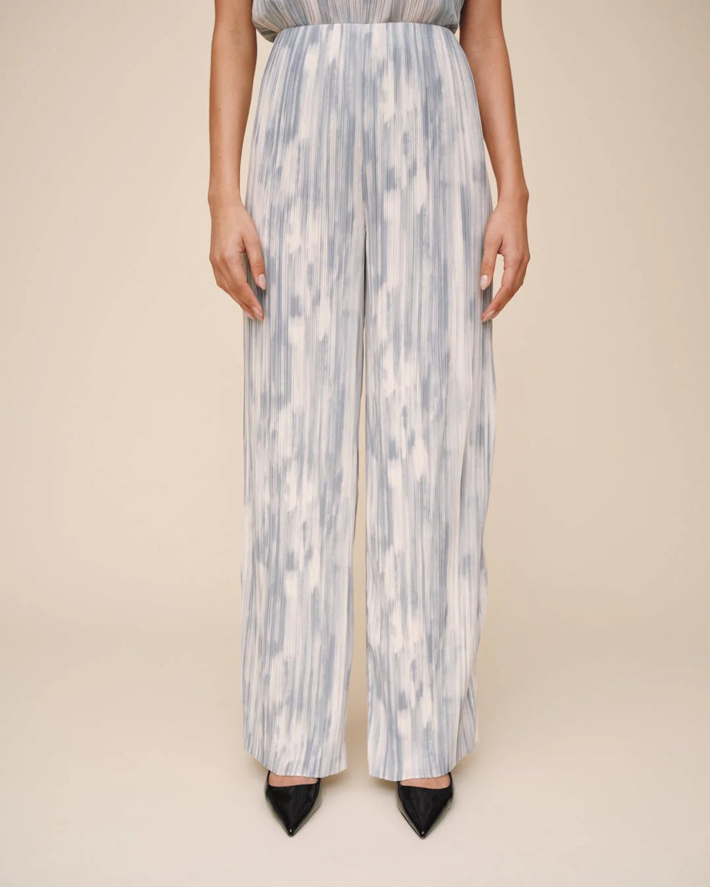 Pull On Pleated Pant