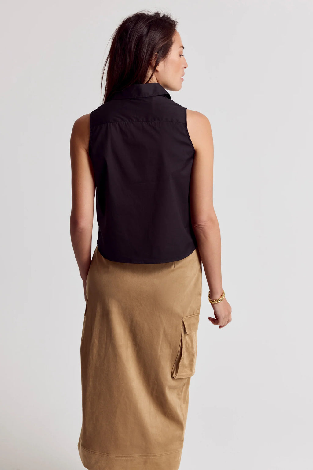 The Boxy Cropped Sleeveless Shirt - Clothes Horse